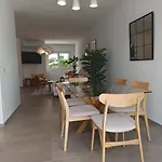 Lgda-e1 Tenis Private Patio Barbecue Renewed *