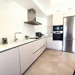 Vila Lgda-e1 Tenis Private Patio Barbecue Renewed *