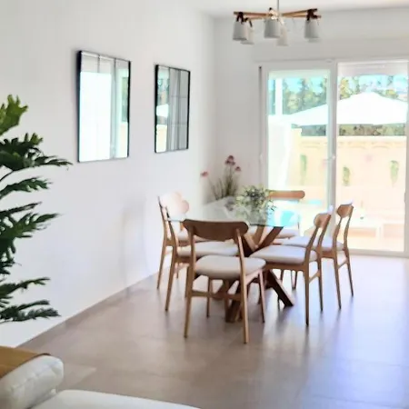 E1 Desk Private Patio Terrace Barbecue * Εστεπόνα