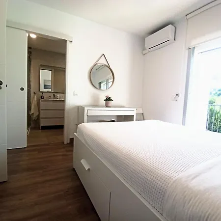 Lgda-e1 Tenis Private Patio Barbecue Renewed