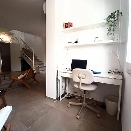 Lgda-e1 Tenis Private Patio Barbecue Renewed